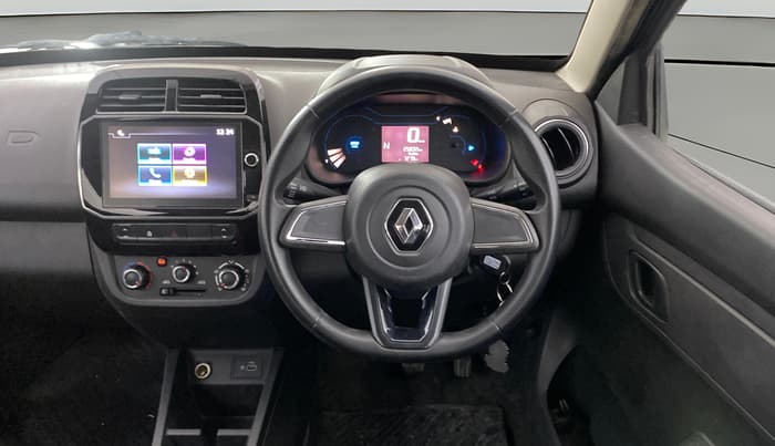 2022 Renault Kwid RXT 1.0 AMT, Petrol, Automatic, 25,832 km, Steering Wheel Close Up