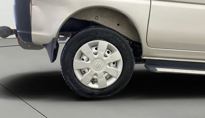 2023 Maruti Eeco 5 STR AC, Petrol, Manual, 27,914 km, Right Rear Wheel