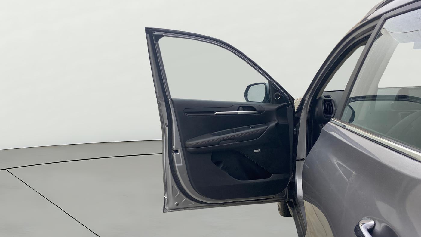2020 KIA SONET GTX PLUS 1.5 AT, Diesel, Automatic, 60,654 km, LHS Front Door