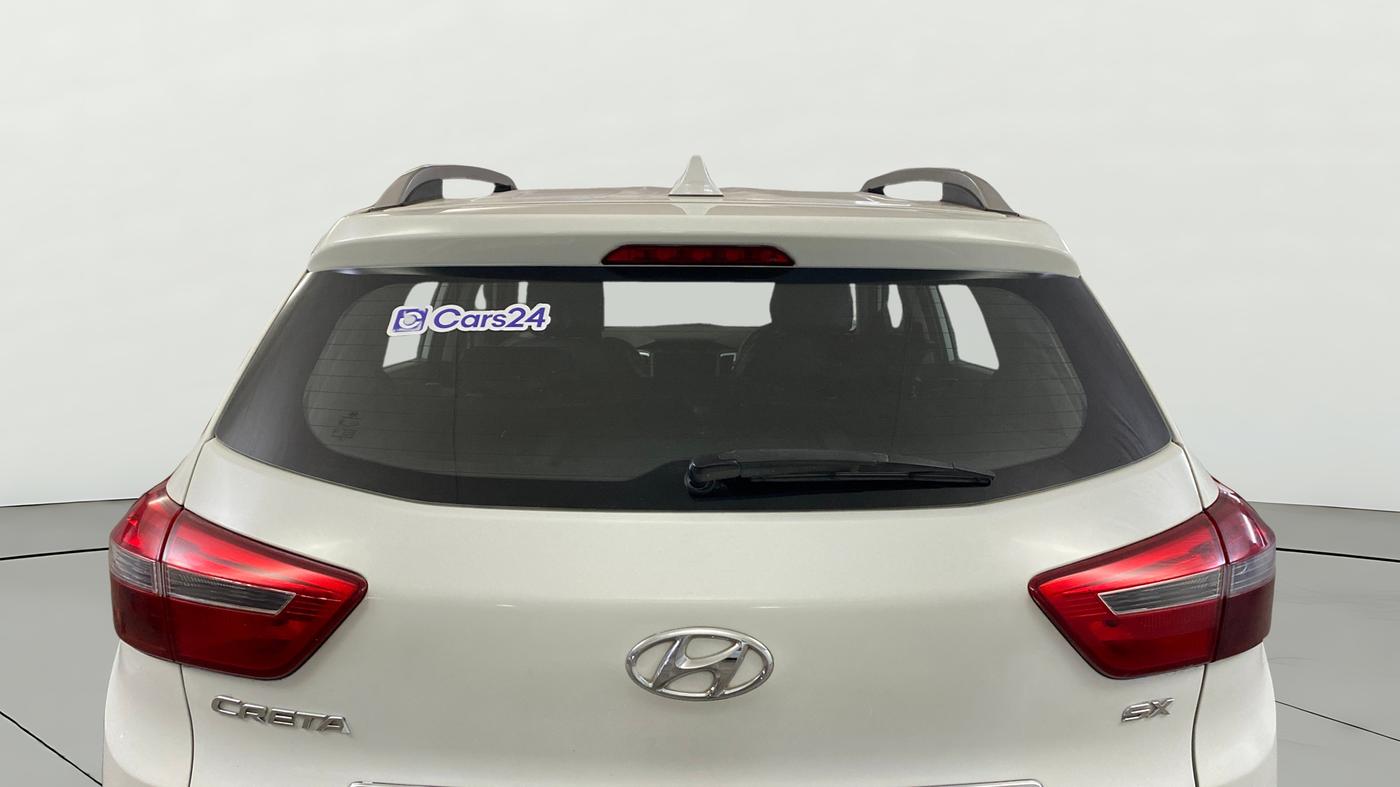 2016 Hyundai Creta SX PLUS 1.6 PETROL, Petrol, Manual, 1,05,447 km, Rear Windshield