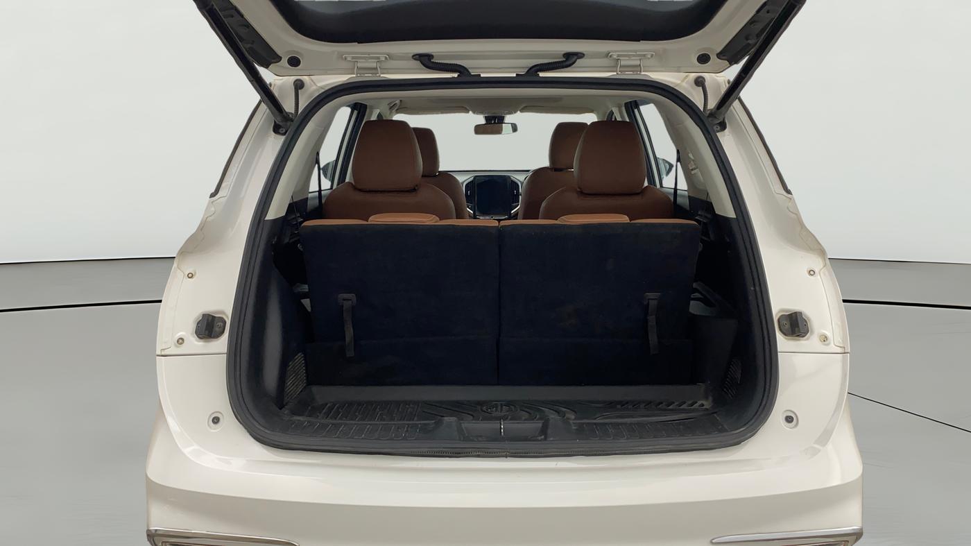 2022 MG HECTOR PLUS SHARP 2.0 DIESEL TURBO MT 6-STR, Diesel, Manual, 47,099 km, Boot Open Zoomed View
