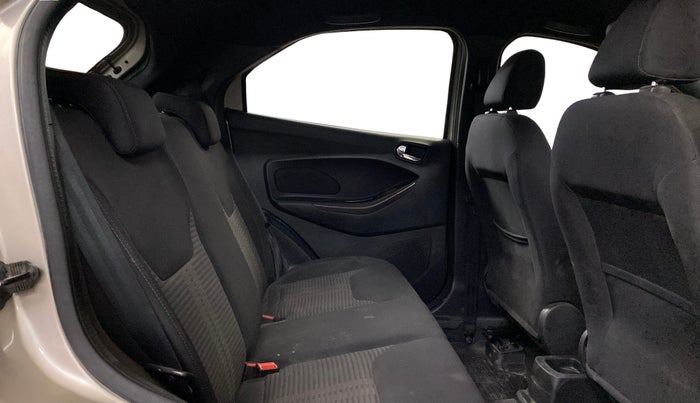 2018 Ford FREESTYLE TITANIUM 1.2 PETROL, Petrol, Manual, 65,836 km, Right Side Rear Door Cabin