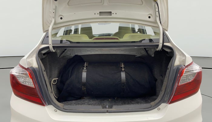 2016 Honda Amaze 1.2L I-VTEC SX, CNG, Manual, 1,23,543 km, Boot Open Zoomed View