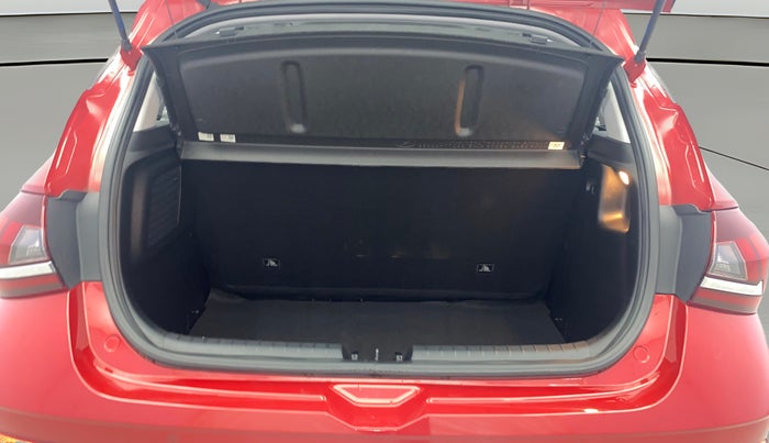 2023 Hyundai NEW I20 ASTA (O) 1.2 MT, Petrol, Manual, 12,474 km, Boot Open Zoomed View