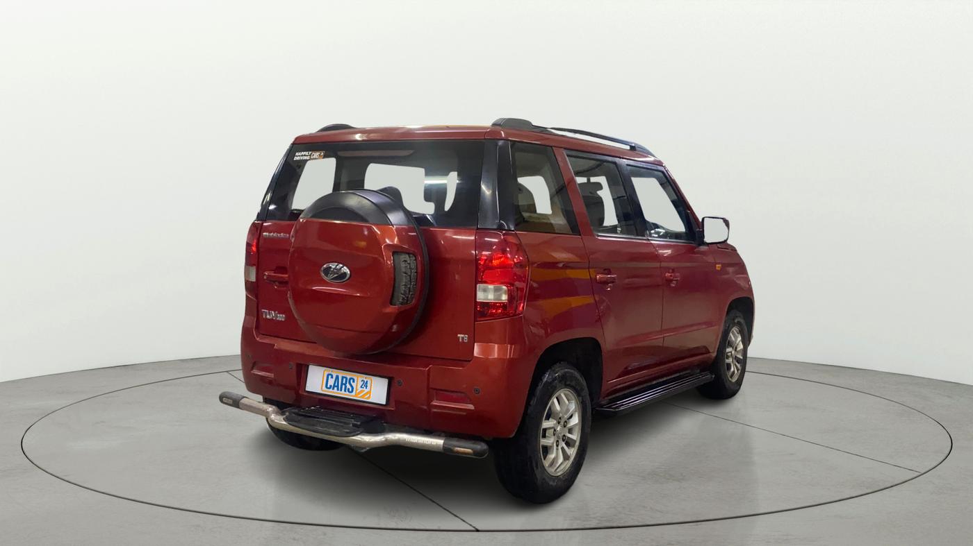 2016 Mahindra TUV300 T8, Diesel, Manual, 30,761 km, Right Back Diagonal