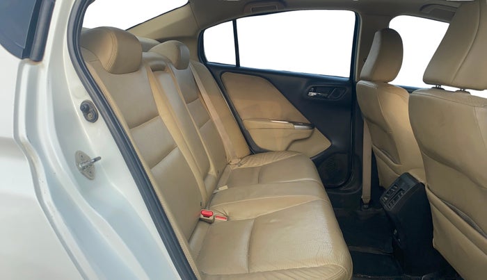 2017 Honda City 1.5L I-DTEC VX, Diesel, Manual, 94,914 km, Right Side Rear Door Cabin