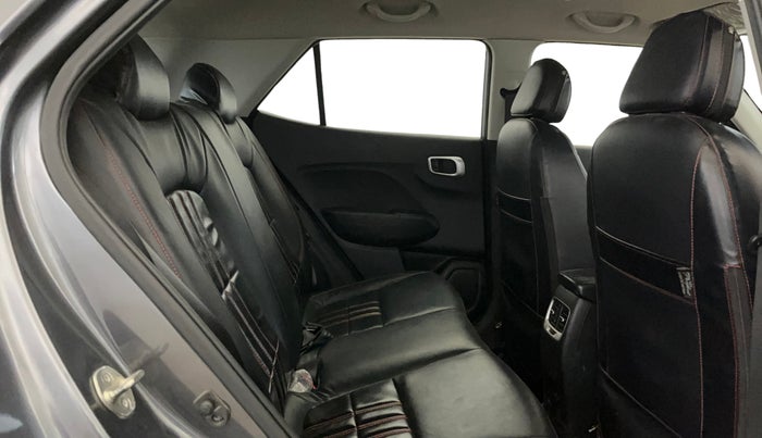 2021 Hyundai VENUE S 1.2, Petrol, Manual, 30,315 km, Right Side Rear Door Cabin