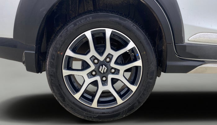 2022 Maruti XL6 ALPHA PLUS AT, Petrol, Automatic, 42,211 km, Right Rear Wheel