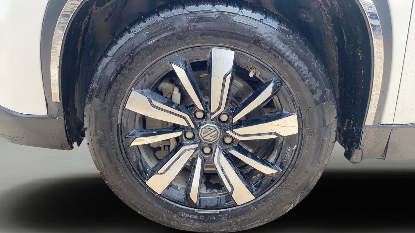 2020 MG HECTOR SHARP 1.5 DCT PETROL, Petrol, Automatic, 69,511 km, Left Front Wheel