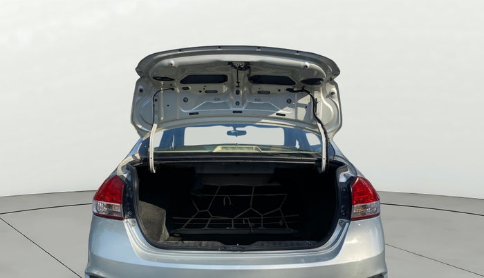 2015 Maruti Ciaz VXI, Petrol, Manual, 25,266 km, Boot Door Open