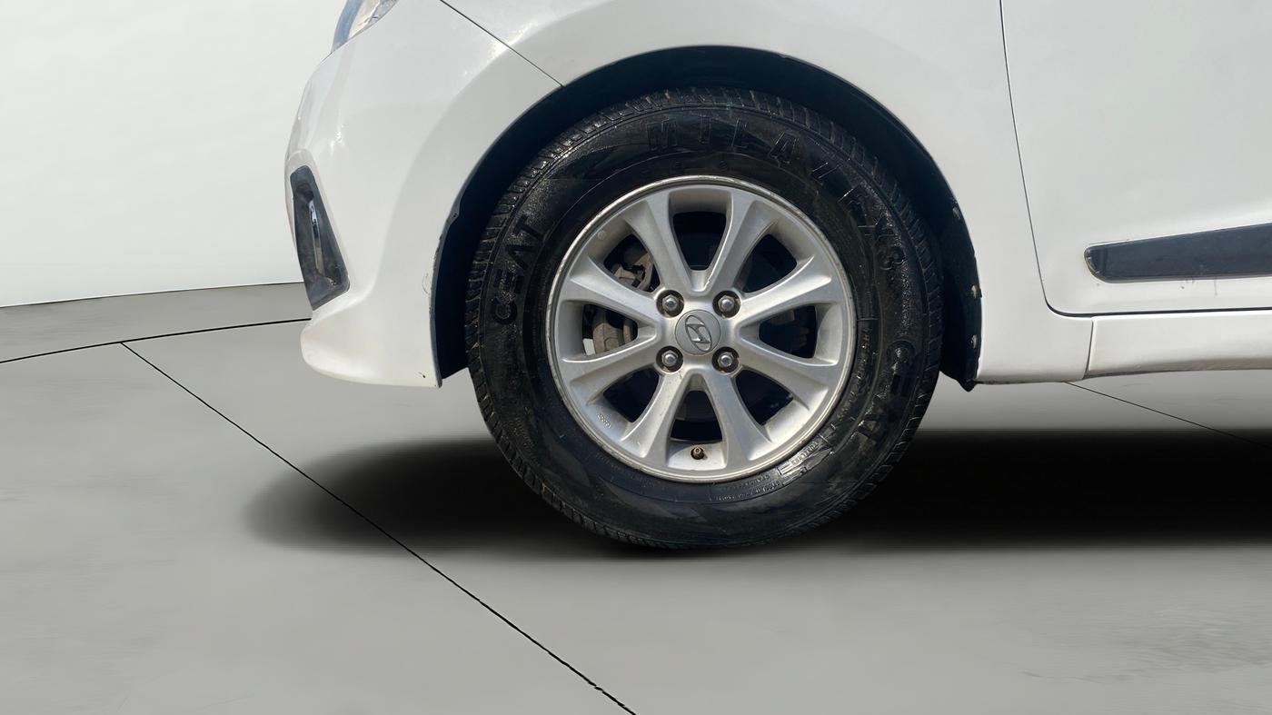 2014 Hyundai Grand i10 ASTA 1.1 CRDI, Diesel, Manual, 71,659 km, Left Front Wheel