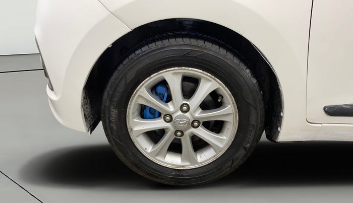 2015 Hyundai Grand i10 ASTA AT 1.2 KAPPA VTVT, Petrol, Automatic, 74,868 km, Left Front Wheel