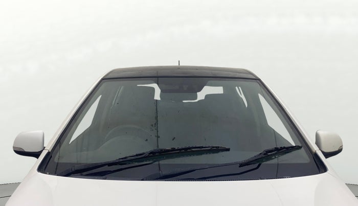 2014 Hyundai i20 ASTA 1.4 CRDI, Diesel, Manual, 86,336 km, Front Windshield