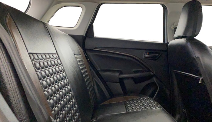 2022 Maruti BREZZA LXI SMART HYBRID, Petrol, Manual, 30,483 km, Right Side Rear Door Cabin