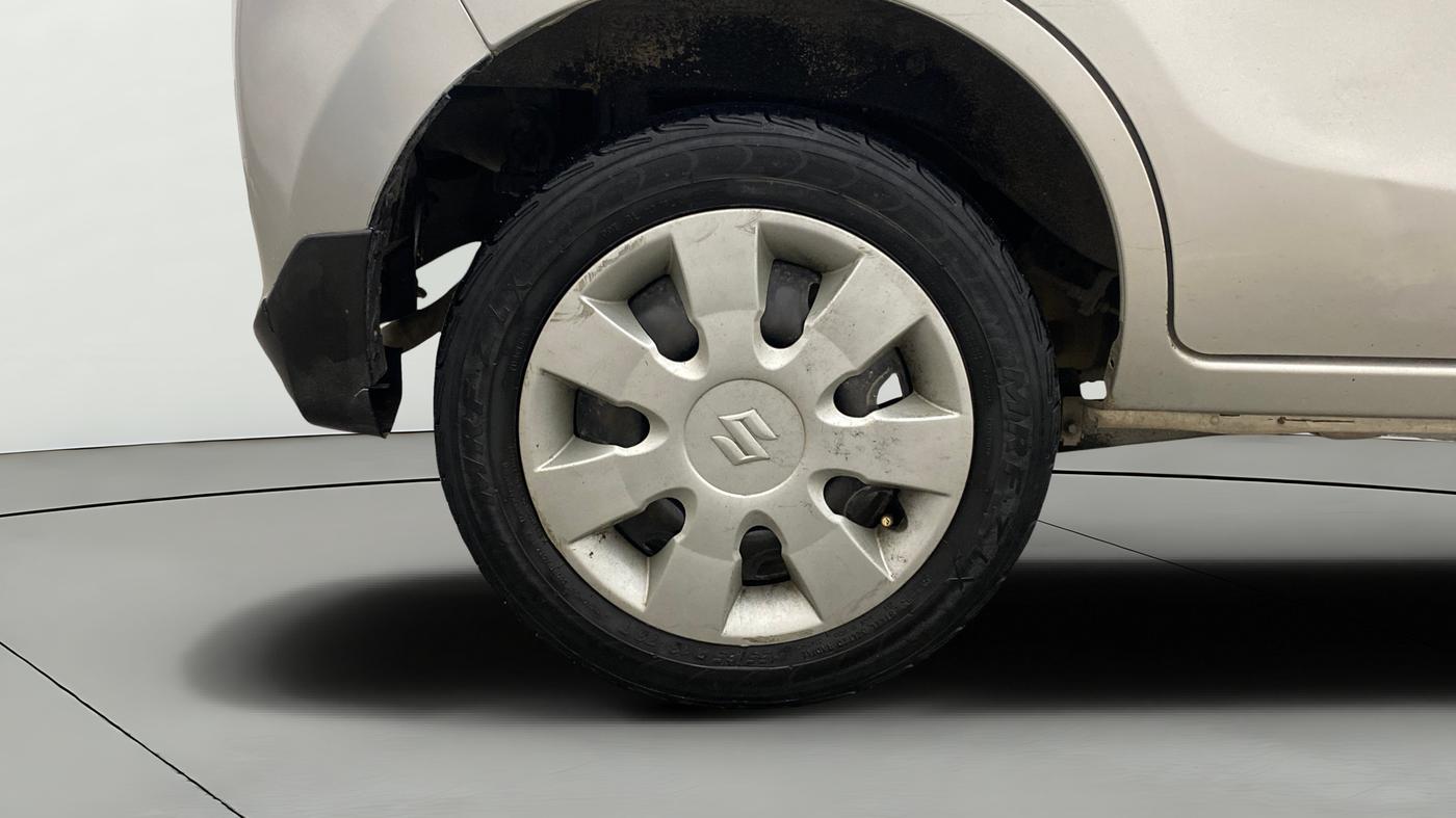2016 Maruti Alto K10 VXI (O), Petrol, Manual, 73,560 km, Right Rear Wheel