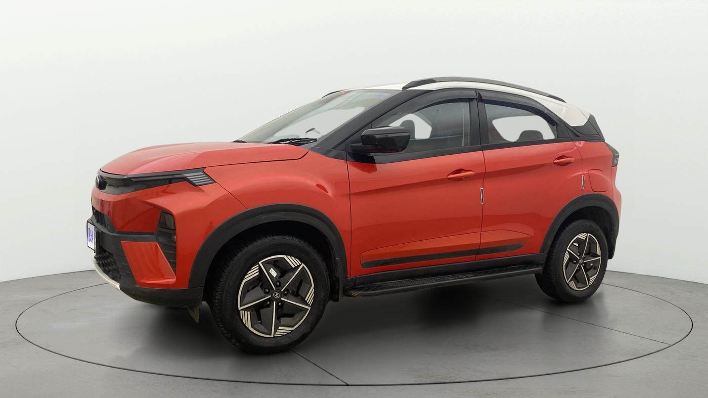 2024 Tata NEXON CREATIVE PLUS 1.2 REVOTRON 7 DCA DT, Petrol, Automatic, 25,742 km, Left Front Diagonal