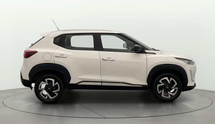 2021 Nissan MAGNITE XV TURBO CVT, Petrol, Automatic, 42,659 km, Right Side View