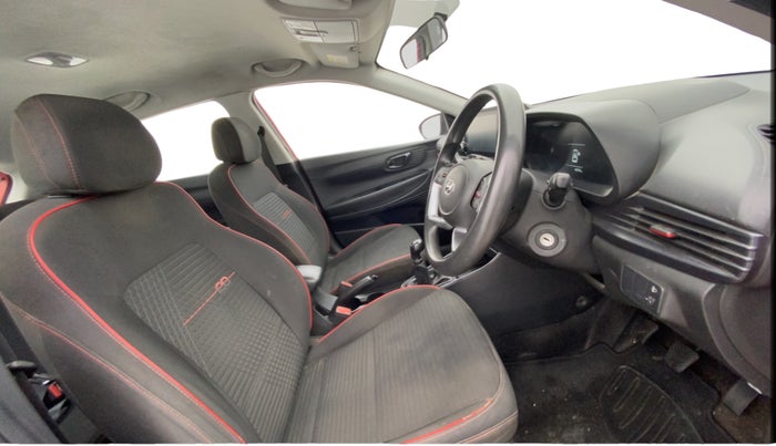 2022 Hyundai NEW I20 SPORTZ 1.2 MT, Petrol, Manual, 42,074 km, Right Side Front Door Cabin