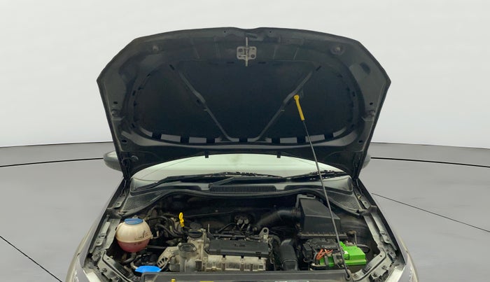 2017 Volkswagen Ameo COMFORTLINE 1.2L, Petrol, Manual, 19,495 km, Open Bonet