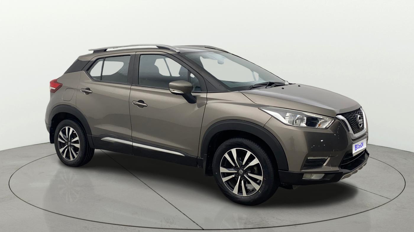 2022 Nissan Kicks XV 1.5, Petrol, Manual, 53,470 km, Right Front Diagonal