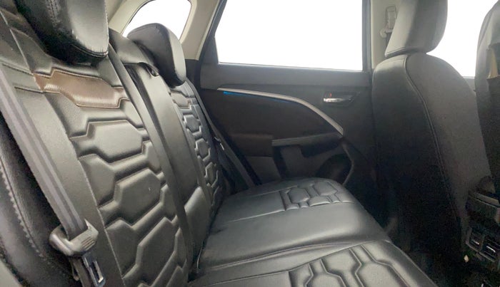 2023 Maruti BREZZA ZXI + SMART HYBRID, Petrol, Manual, 67,584 km, Right Side Rear Door Cabin