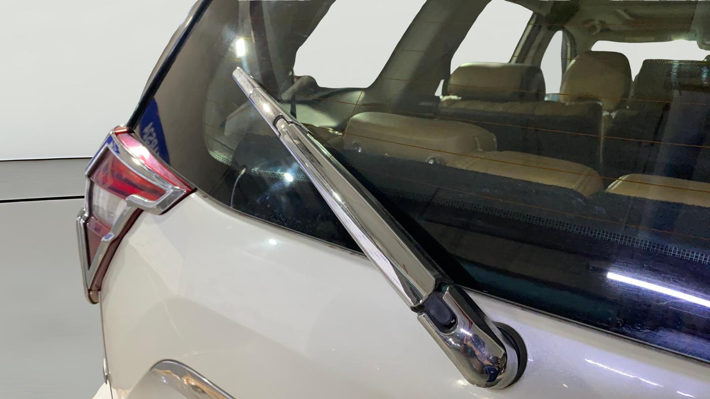 2019 Mahindra XUV500 W11, Diesel, Manual, 35,341 km, Rear Wiper