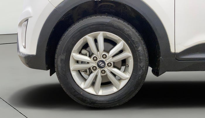 2016 Hyundai Creta SX PLUS 1.6 PETROL, Petrol, Manual, 55,716 km, Left Front Wheel