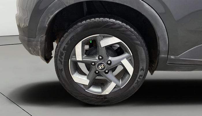 2020 Hyundai VENUE SX PLUS 1.0 TURBO DCT, Petrol, Automatic, 1,46,088 km, Right Rear Wheel