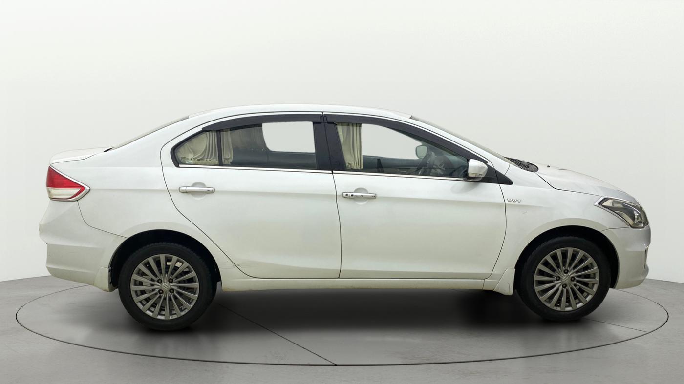 2016 Maruti Ciaz ZXI+, Petrol, Manual, 66,270 km, Right Side View