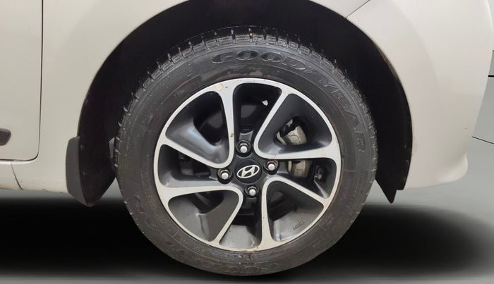 2017 Hyundai Grand i10 ASTA 1.2 KAPPA VTVT, Petrol, Manual, 28,009 km, Right Front Wheel