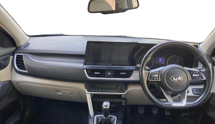 2020 KIA SELTOS HTX 1.5 PETROL, Petrol, Manual, 1,05,591 km, Dashboard