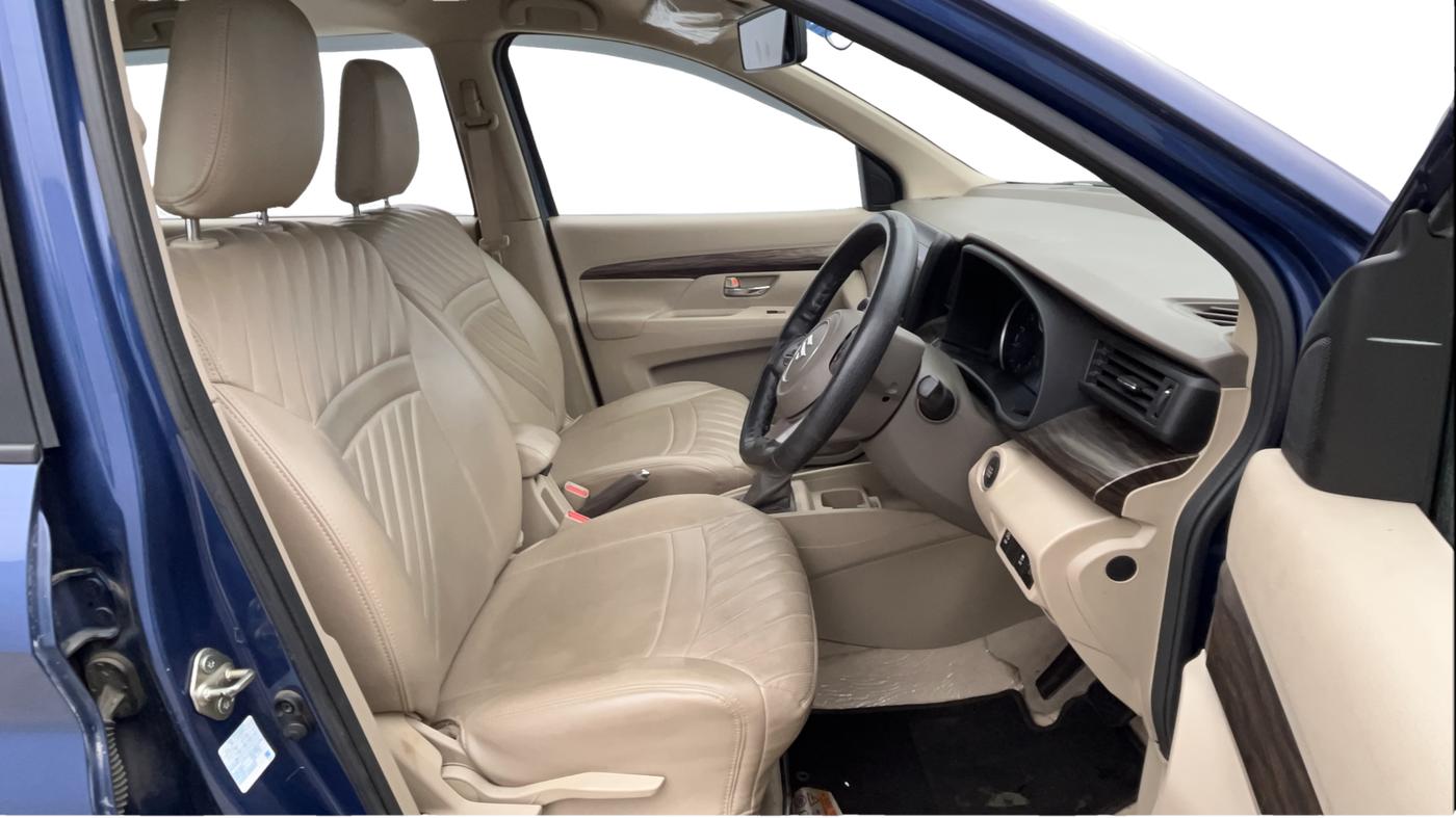 2019 Maruti Ertiga ZXI AT SHVS, Petrol, Automatic, 37,019 km, Right Side Front Door Cabin