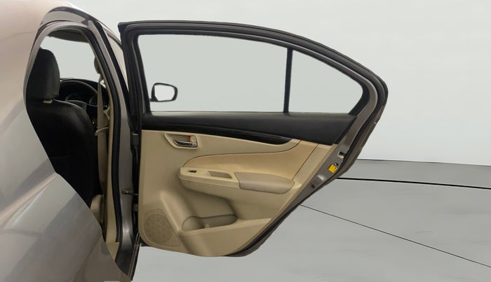 2014 Maruti Ciaz VXI, Petrol, Manual, 39,237 km, RHS Rear Door