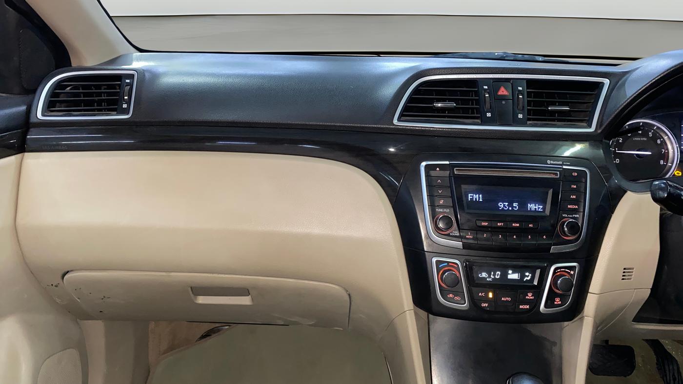 2015 Maruti Ciaz ZXI AT, Petrol, Automatic, 55,555 km, Air Conditioner
