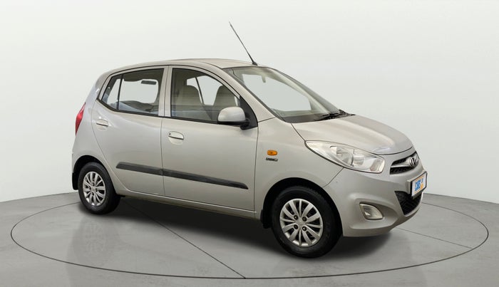 2016 Hyundai i10 SPORTZ 1.1, Petrol, Manual, 29,603 km, Right Front Diagonal