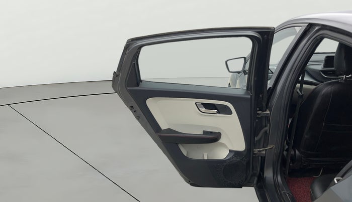 2021 Tata ALTROZ XZ PETROL, Petrol, Manual, 26,606 km, LHS Rear Door