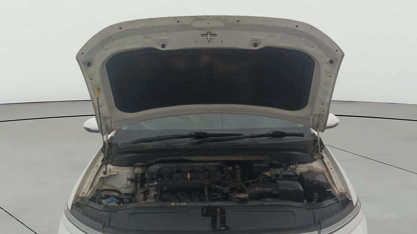 2023 Hyundai Verna SX (O) 1.5 MPI MT, Petrol, Manual, 34,307 km, Open Bonet