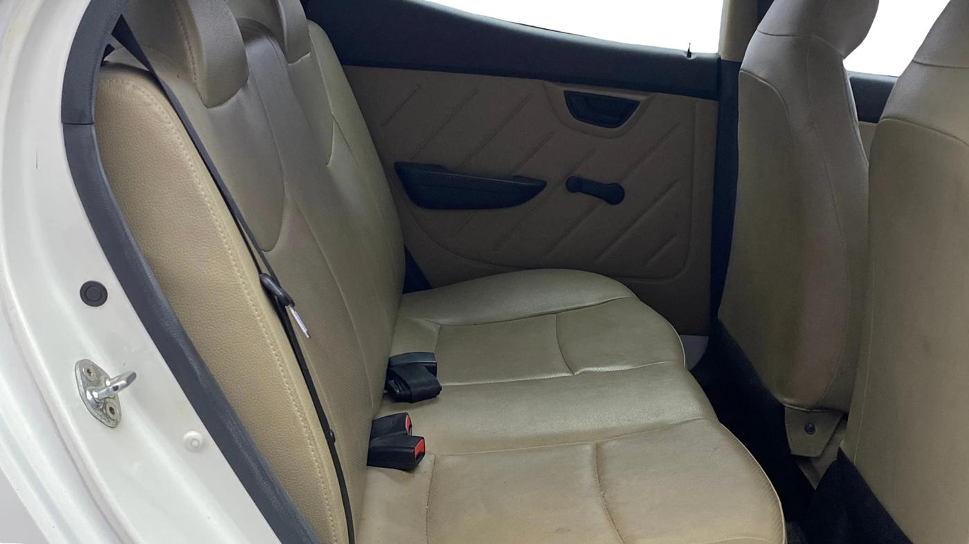 2018 Hyundai Eon ERA +, Petrol, Manual, 73,711 km, Right Side Rear Door Cabin