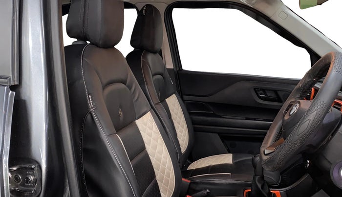 2024 Tata PUNCH ADVENTURE MT, Petrol, Manual, 22,509 km, Right Side Front Door Cabin