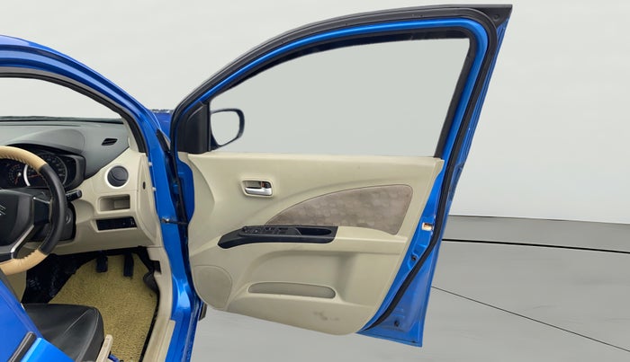 2014 Maruti Celerio ZXI (O), Petrol, Manual, 48,407 km, RHS Front Door