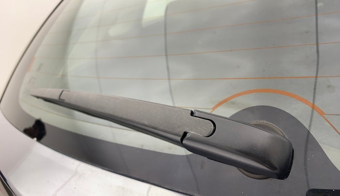 2020 Toyota Glanza V, Petrol, Manual, 60,189 km, Rear Wiper