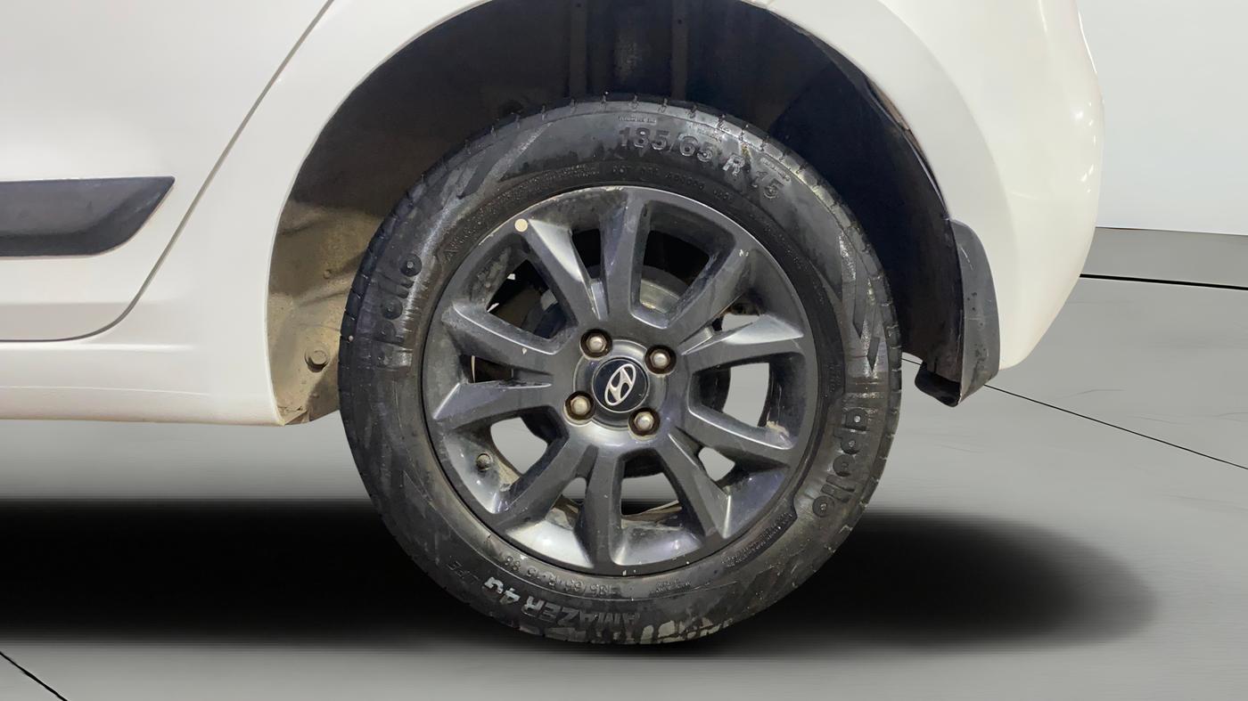 2019 Hyundai Elite i20 SPORTZ PLUS 1.2, Petrol, Manual, 1,35,371 km, Left Rear Wheel