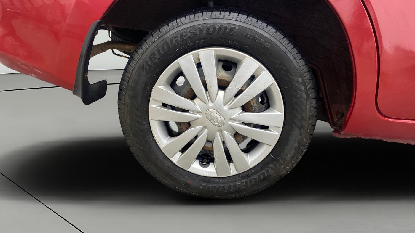2015 Datsun Go Plus T, Petrol, Manual, 71,861 km, Right Rear Wheel