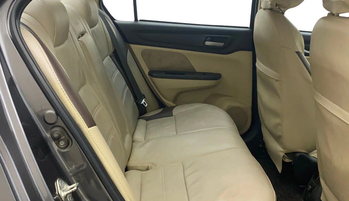 2019 Honda Amaze 1.2L I-VTEC S, Petrol, Manual, 1,14,792 km, Right Side Rear Door Cabin