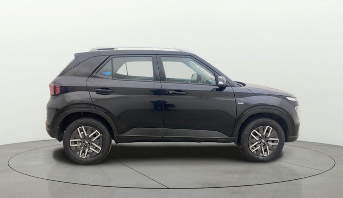 2022 Hyundai VENUE S (O) 1.0 TURBO IMT, Petrol, Manual, 17,062 km, Right Side View