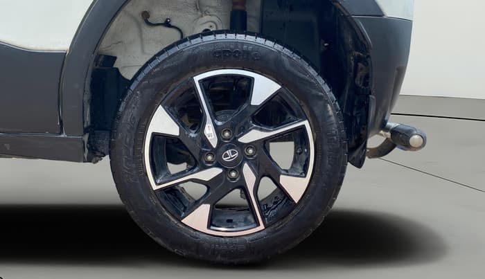 2023 Tata PUNCH Creative Dual Tone AMT Sunroof , Petrol, Automatic, 11,436 km, Left Rear Wheel