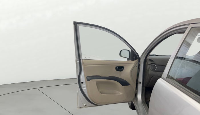 2014 Hyundai i10 MAGNA 1.1, Petrol, Manual, 38,066 km, LHS Front Door