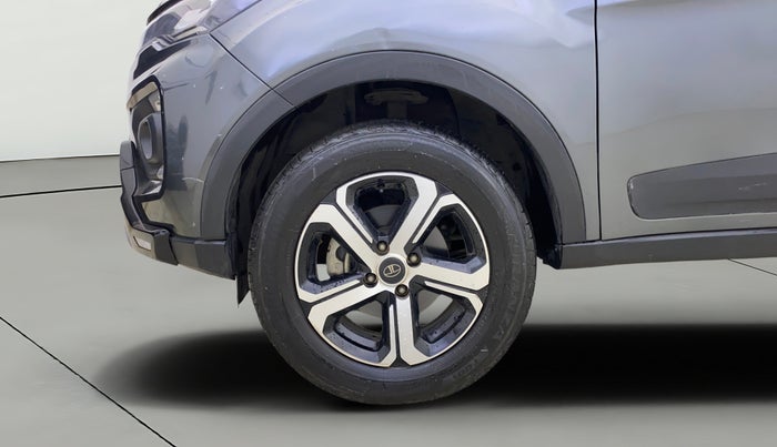 2021 Tata NEXON XZA PLUS PETROL, Petrol, Automatic, 14,617 km, Left Front Wheel