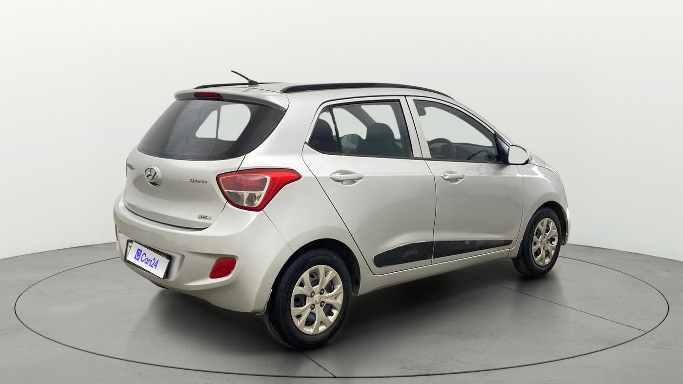 2015 Hyundai Grand i10 SPORTZ 1.2 KAPPA VTVT, Petrol, Manual, 61,978 km, Right Back Diagonal