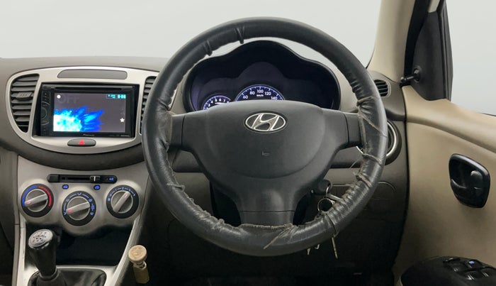 2014 Hyundai i10 MAGNA 1.1, Petrol, Manual, 22,155 km, Steering Wheel Close Up